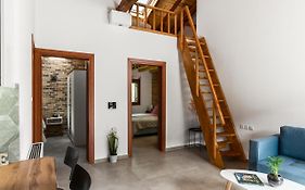 Eloise Apartments